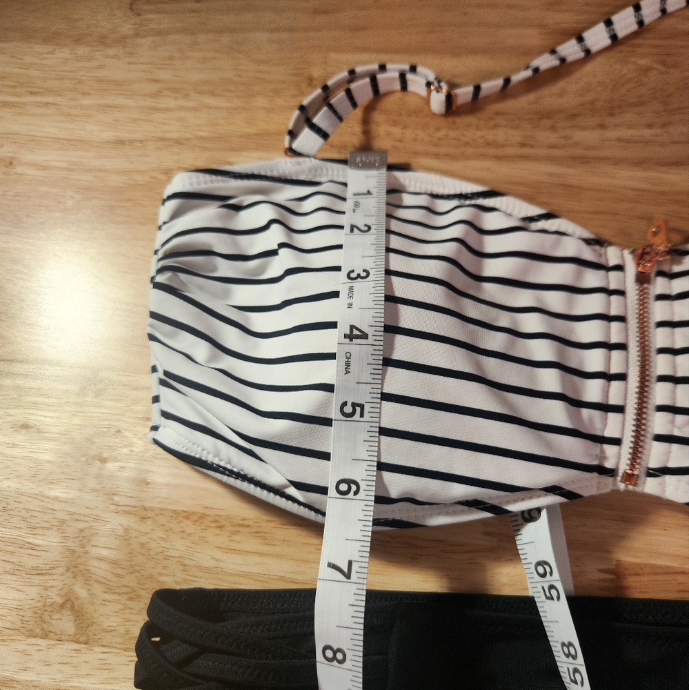 Black and White Bikini with Striped Top‎ (size 10) and Solid Bottons (size M) - Picture 8 of 9
